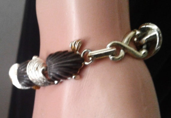 Black and Gold Leaf bracelet. - image 2