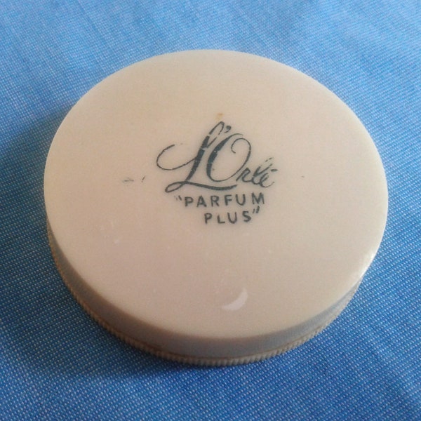 Vintage L'ORLE "Parfum Plus" Beware 6 perfume compact. 1940's/1950's.