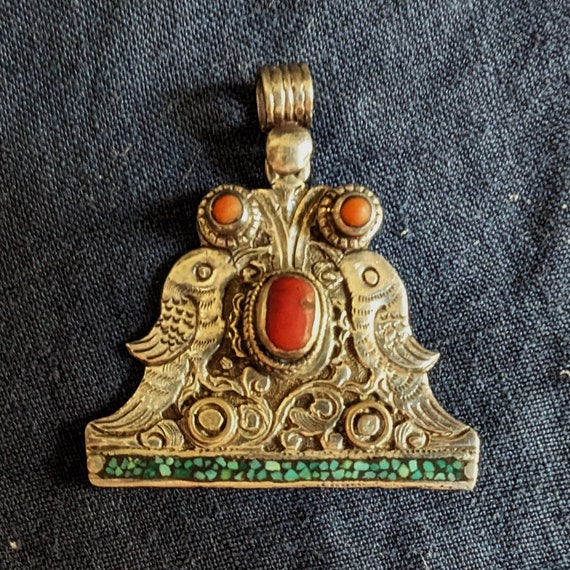 India Bird pendant. Turquoise, Carnelian and Sterl