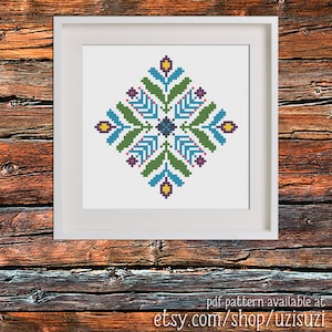 Norwegian Violet Flower PDF Pattern