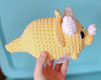 Triceratops Plushie, Crochet Dino, Plushies For Kids, Stuffed Animal, Reptile Toys, Gifts for Kids, Dino Party, Birthday Gift, Dino Nursery