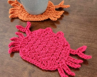 Crab Coasters, Crochet Coaster Set, Beach House Decor, For The Table, For The Home, Vacation House, Modern Decor, Under the Sea