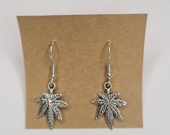 Leaf earrings