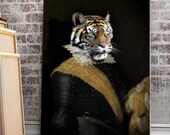 Portrait d'un tigre en uniforme renaissance espagnole en costume