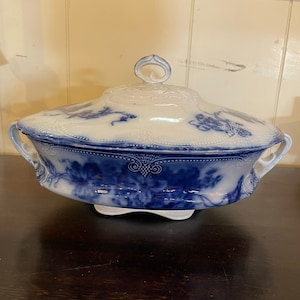 Flow Blue Tureen In The Vine Pattern By Wedgewood