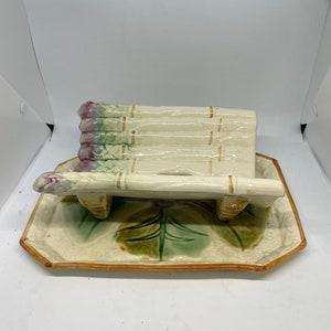 Asparagus Server With An Arts And Crafts Design