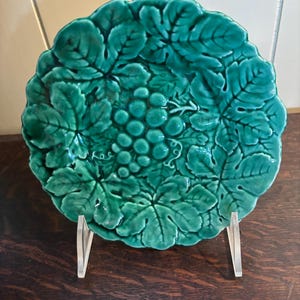 Green Majolica Plate With Grapes And Leaves Surrounding