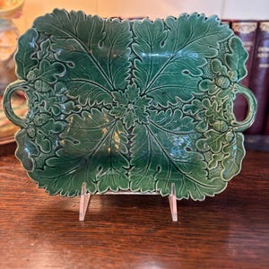 Green Majolica Serving Dish With Handles