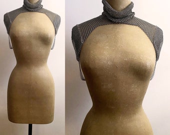 Falconiere Muscle Tee - Silver-Tone High Neck Harness - Chainmail Epaulets