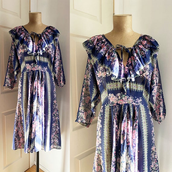 1970s does the 40s Garden Floral Dress - Petunia R
