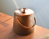 Vintage Ice Bucket, Faux Wood Vinyl with Copper lid and handle, Plastic White Interior, Mid Century barware circa 1960s, Vintage Bar Cart