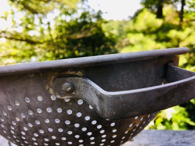 Vintage Aluminum Colander Rustic Farmhouse Primitive Country Etsy