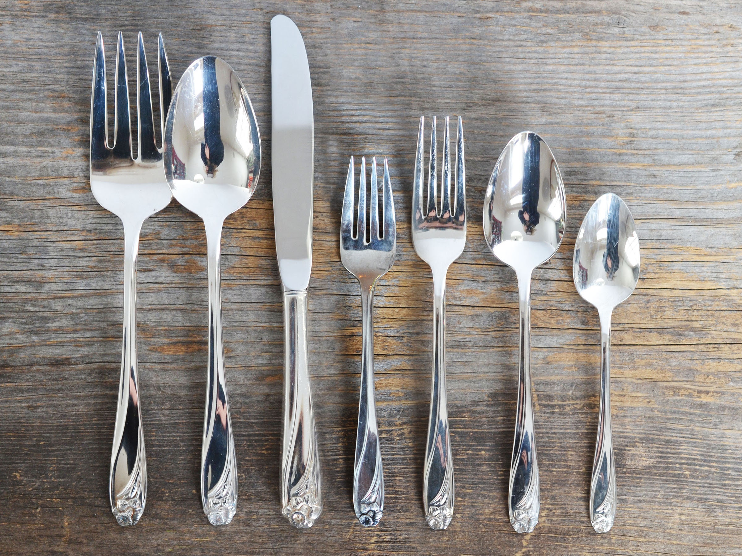 Vintage Silver Flatware, Rogers Bros. Daffodil Pattern Circa Vintage Silver Flatware, Rogers Bros. Daffodil Pattern Circa