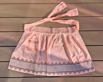 Vintage Handmade Pink Gingham Apron, Mid Century 1950s Kitchen, Sweet Cross-stitch trim, Farmhouse Kitchen Apron