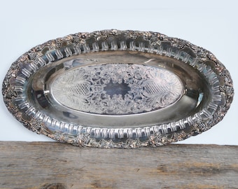 Vintage Silberne Platte Oval Serviertablett, Weinrebe Netzrand