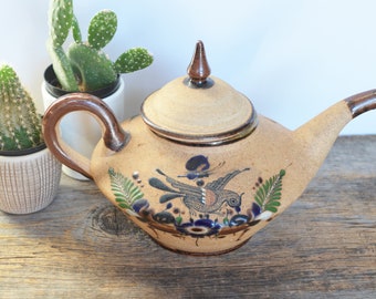 Vintage Tonala Teapot with Bird Design, Sandstone Finish, holds 3.54 cups, Ken Edwards El Palomar Mexican hand-painted pottery