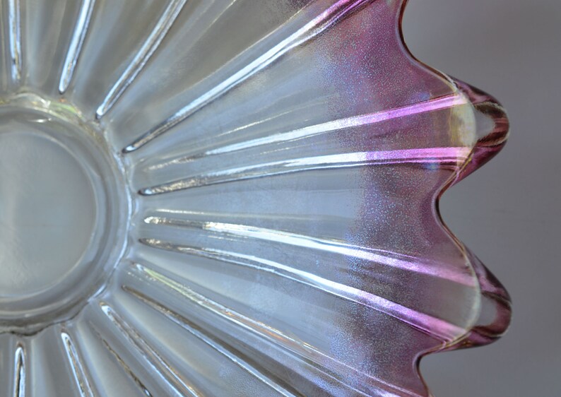 Flower or Starburst shaped Federal Glass Atomic Celestial Bowl circa 1950s Amethyst Edge Rainbow Iridescent Glass Mid Century Modern
