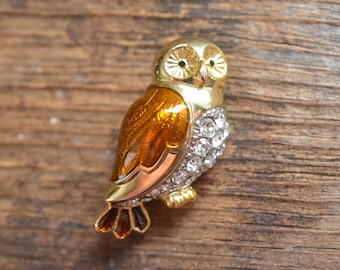 Vintage Owl Brooch, Enameled Wing, Rhinestone Jewelry