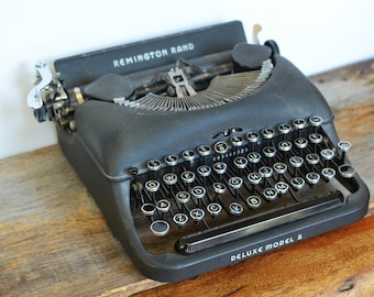 オールドRemingtonタイプライター Vintage Remington Rand Typewriter Deluxe Series 5 Circa 1945