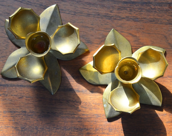 Vintage Brass Flower Candle Holder Set of 2 Floral Design Etsy