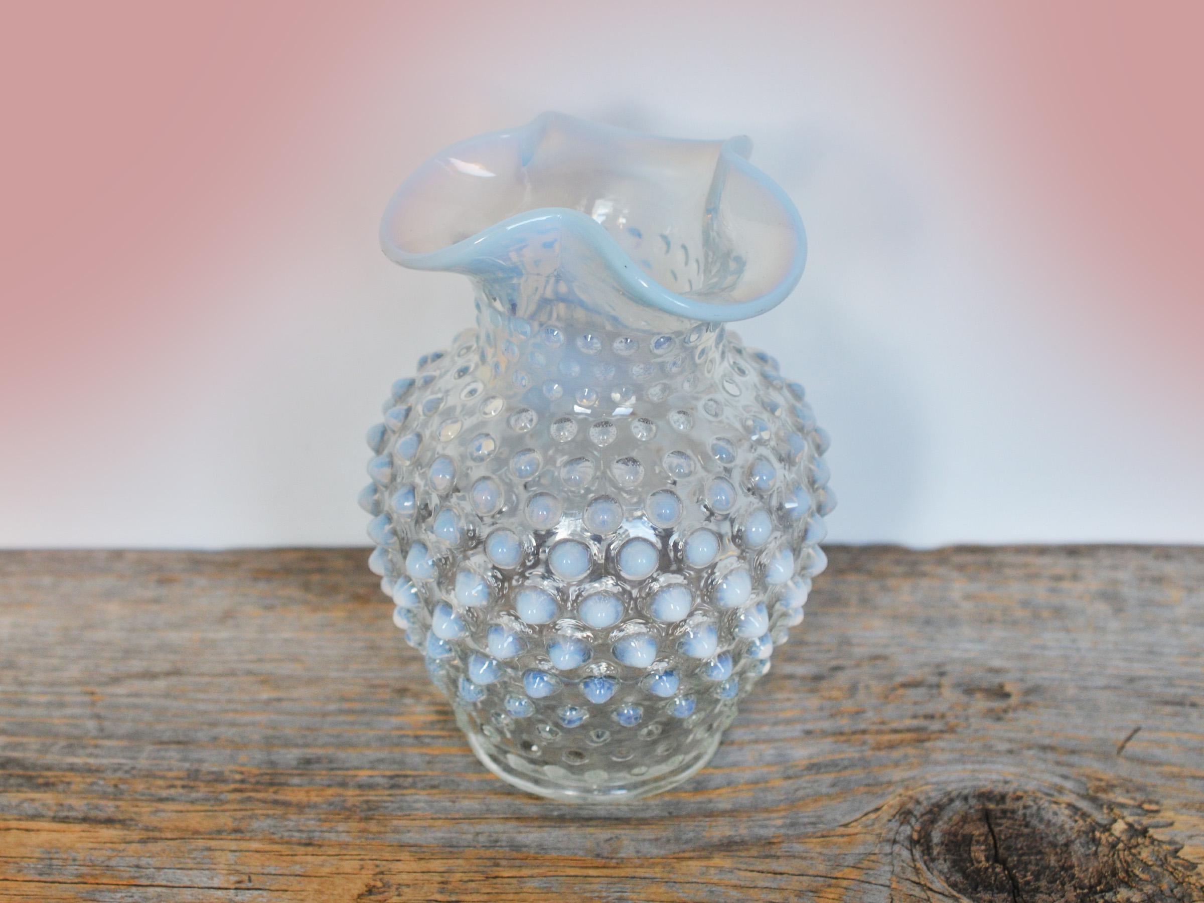 ヴィンテージ フェントン ホブネイル オパールセント花瓶、ムーン