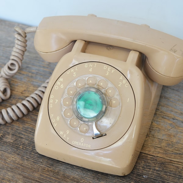 Vintage Rotary Phone, Light Beige Pink Dial Phone, Princess Phone made by AGT, Mid century telephone