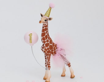 Décoration de gâteau girafe, fêtard avec chapeau de fête doré, tutu rose et ballon, gâteau d'anniversaire safari ou jungle, décoration de baby shower