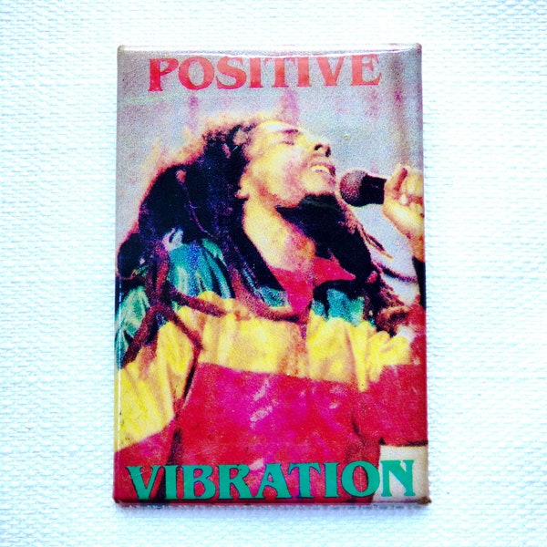 BIG Vintage 80s Bob Marley - Positive Vibration - Rasta Pin / Button / Badge