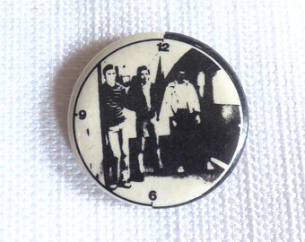 SEX PISTOLS Pinback Sid Vicious Vintage 1977 Punk Badge