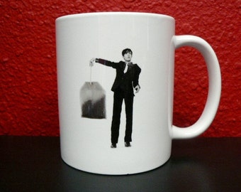 Jarvis Cocker de Pulp with Tea Bag White Ceramic Mug - Britpop Beverages