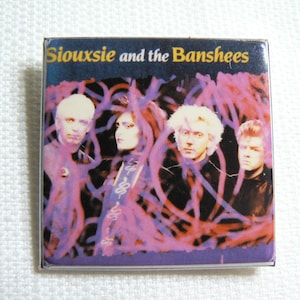Vintage 80s - Siouxsie and the Banshees - Cities in Dust Single (1986) - Tinderbox Album - Pin / Button / Badge