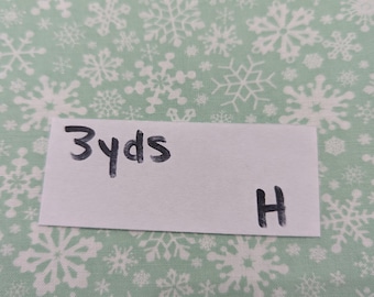 3 yards Stowflakes Christmas Holiday Winter cotton fabric yard plus
