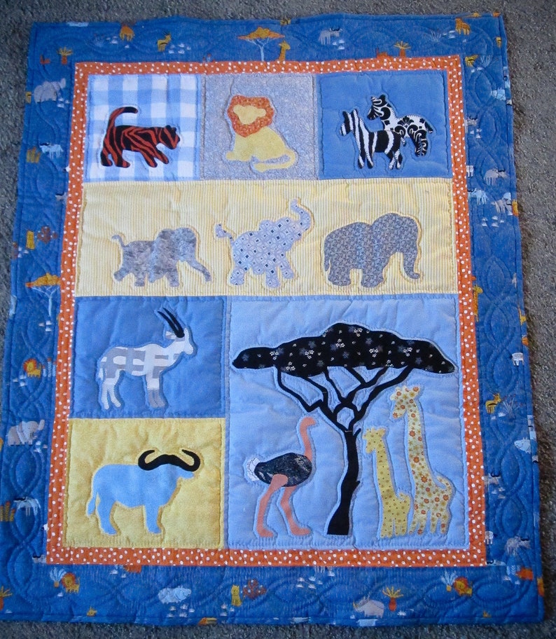 Collectible Red Heinz Wool lap blanket 50\u201d x 60\u201d Like New