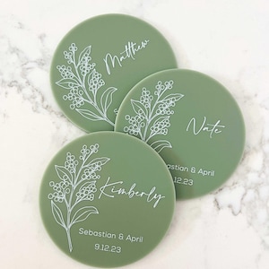 Posavasos para bodas Wattle Design n.° 1: obsequios de boda botánicos personalizados: tarjetas de lugar para los invitados a la boda, arreglos de lugar, posavasos: acrílico