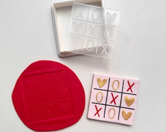 Sello y cortador de galletas Noughts & Crosses, regalo en relieve