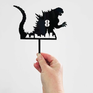 Personalised Godzilla Cake Topper – Custom Monster-Themed Cake Decoration