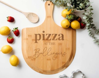 Pizza at the "Surname's" - Personalised Pizza Serving Board - Pizza Cutting Board, Pizza Lover Gift, Custom Pizza Serving board