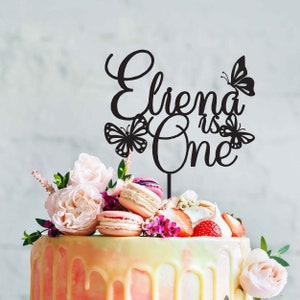 Adorno de mariposa para tarta de cumpleaños / Adorno de mariposa para tarta de fiesta / Decoración de mariposa para tarta de fiesta - Personalizado con nombre y edad - Hecho en Australia