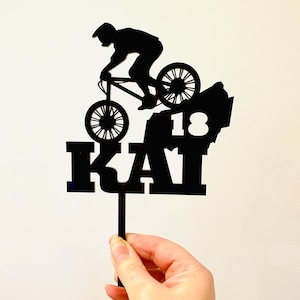 Mountainbike Kuchen Topper | Mountainbike | Personalisiert mit Name und Alter Cake Topper | Individuell | Laser-Cut-Acryl in Australien