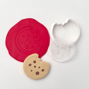 Choc Chip Cookie Stamp & Cutter Set – Fun Gift for Bakers