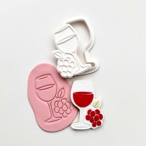 Wine Glass with Grapes Cookie Stamp and Cutter – Vineyard Party Gift