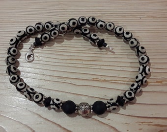 Kette * Tibet-Achat * und Onyx