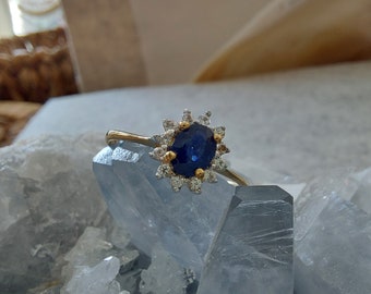 Goldring mit blauem und weißem Saphir - Gr. 54