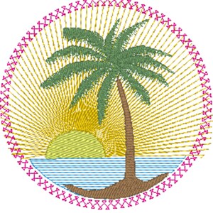 Op de afbeelding: Een cirkelvormig ontwerp met een gestileerde palmboom met een gele zon die erachter opkomt. De boom is bruin met groene bladeren en de zon is geel met een lichtgeel centrum. De achtergrond is een geel en roze radiaal patroon.