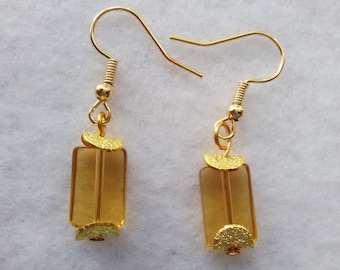 Dainty elegant topaz colored earrings with gold vermeil bead caps on each end  only 1 3/4" long with a 1/2 " focal bead