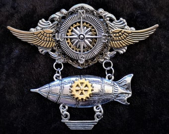 Stunning Steampunk Fantasy winged airship zeppelin pilot aviator medal pin badge brooch with silver compass charm