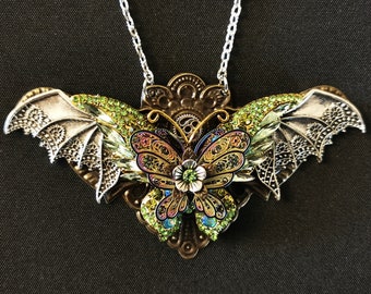 NEW! - Gorgeous Gothic Goth Steampunk Fae Fairy Pendant Necklace with iridescent butterfly, green crystal butterfly, antique silver wings
