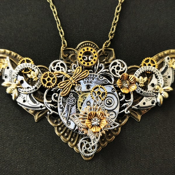 NOUVEAU ! - Splendide collier steampunk mécanique papillon abeille libellule avec fleurs miniatures, rouages et engrenages