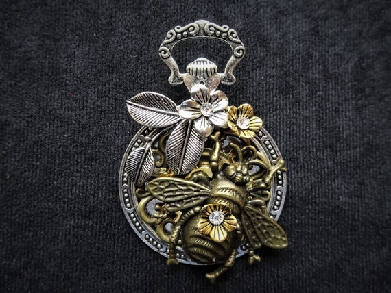 Pocket brooch on sale