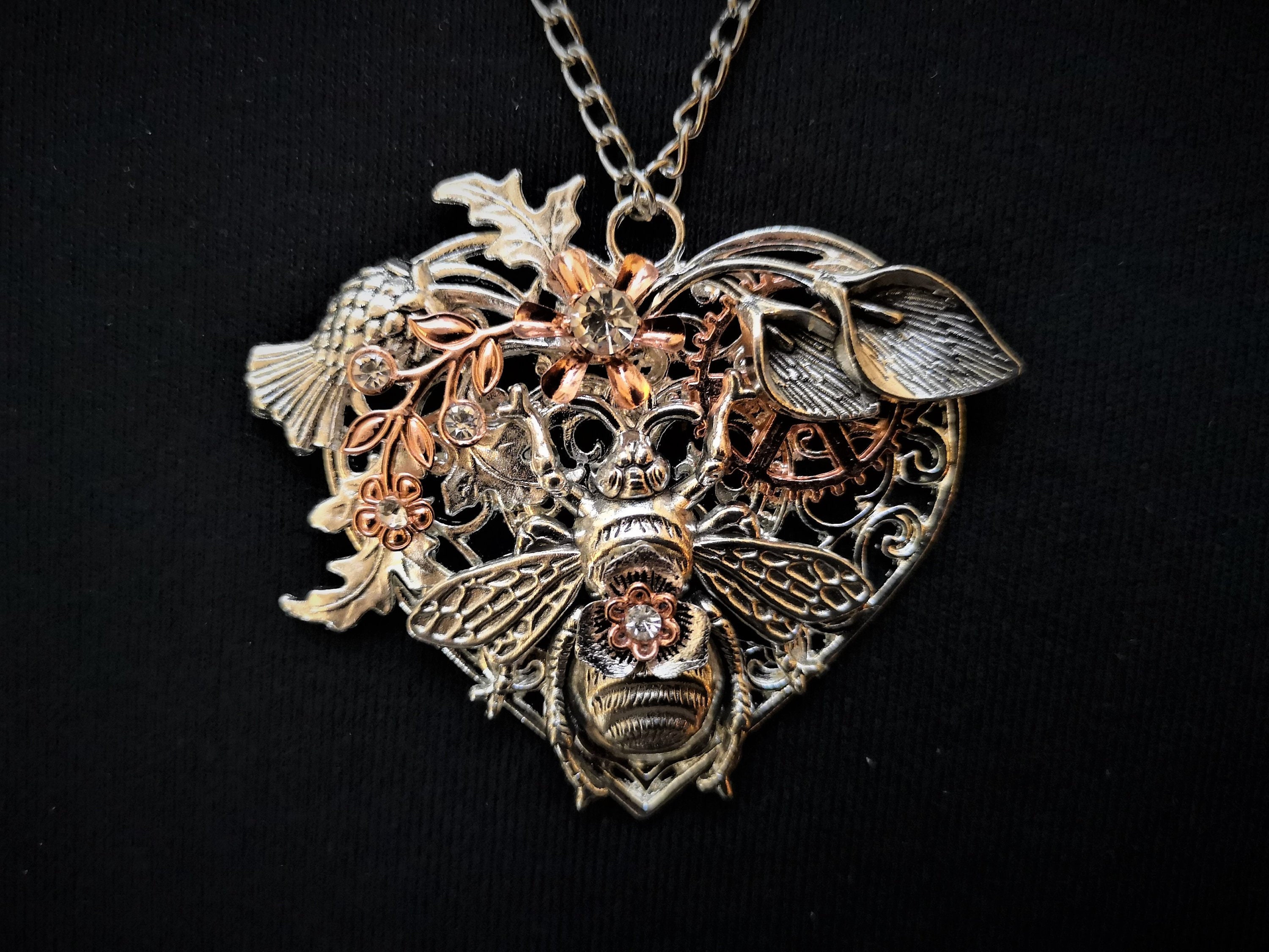 5 Styles Chain Included Round Shape Honeycomb Honey Bee Pendant Necklace Adjustable Length Handmade Jewelry